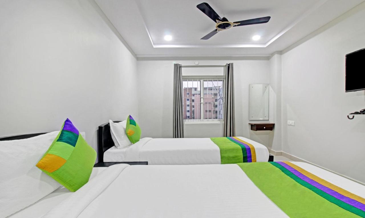 Itsy Hotels Sunrise Grand, Hitech City ไฮเดอราบัด ภายนอก รูปภาพ
